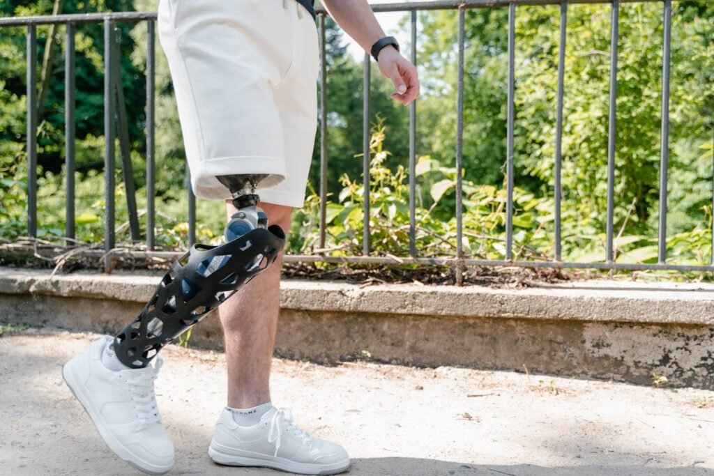 Explore top prosthetics for runners, designed to enhance performance and durability for athletes seeking optimal mobility and speed.