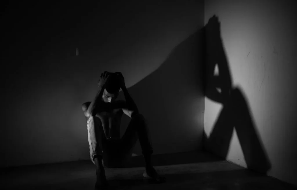 Self-doubt often appears when you are stepping into something new and unfamiliar. When learning to use a prosthetic, it is common to feel uncertain, especially if movements feel unnatural or progress seems slow. Understanding why these feelings arise can help you manage them more effectively.