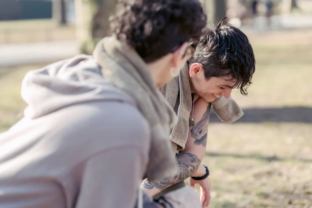 Losing a limb can sometimes feel isolating. Many amputees worry about how others perceive them or struggle with confidence in social settings. Humor plays a vital role in breaking down these barriers and rebuilding connections.