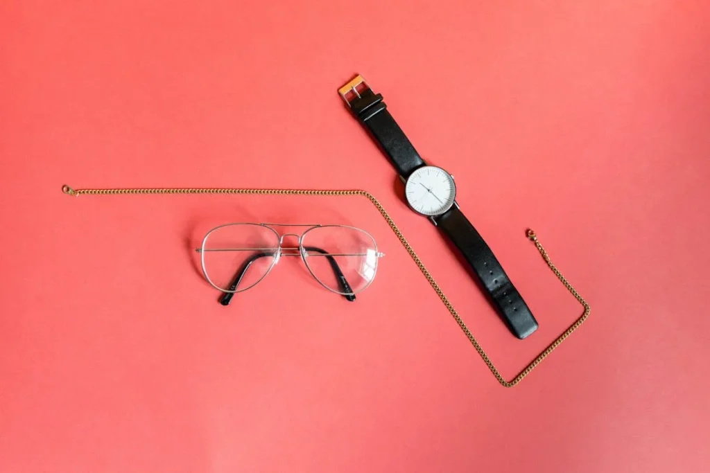 Healthcare is an essential part of life, but for visually impaired individuals, navigating medical appointments, understanding prescriptions, and managing personal health can be challenging. Smart glasses are now bridging the gap in healthcare accessibility, making it easier for blind and low-vision individuals to receive medical care, track their health, and communicate with doctors.