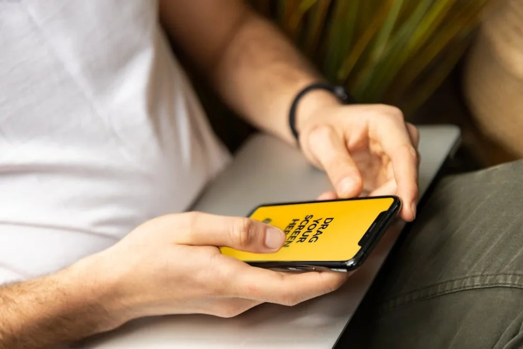 Smartphones become truly powerful when paired with the right apps. For people with disabilities, apps can provide solutions for communication, mobility, learning, and daily tasks.