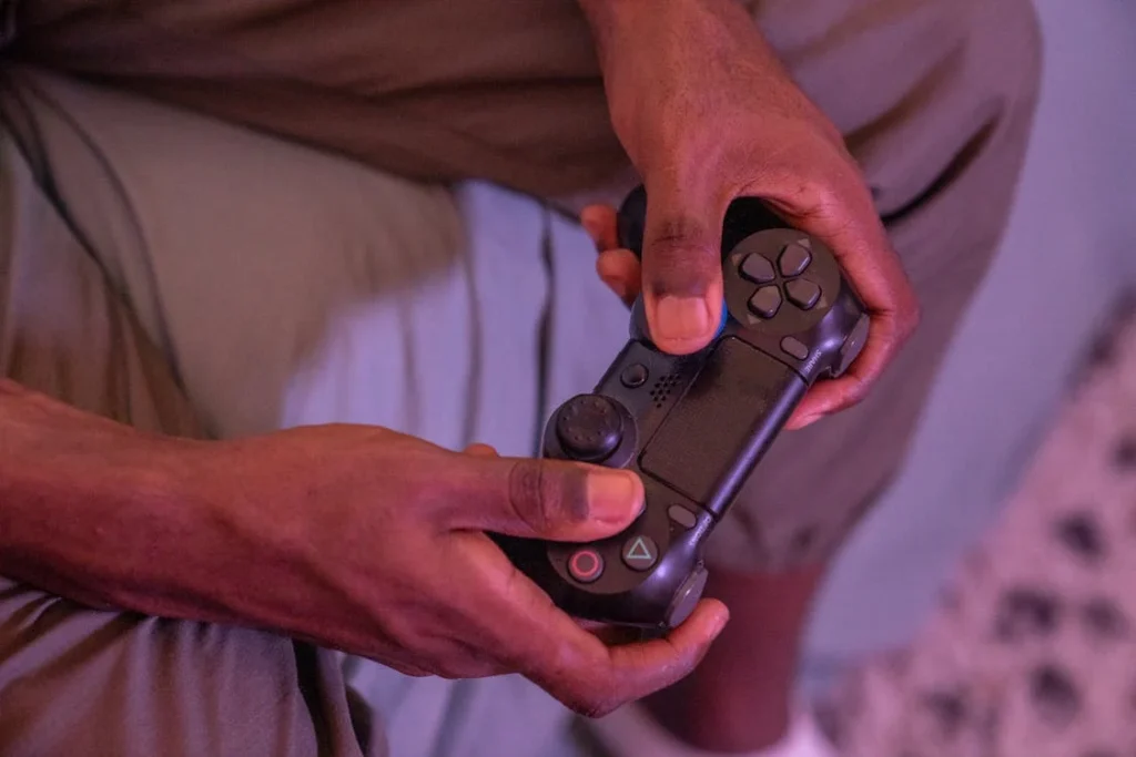 Beyond entertainment, gaming offers mental, emotional, and social benefits for players with disabilities. For many, video games provide a sense of independence, empowerment, and connection that can be difficult to find in daily life.