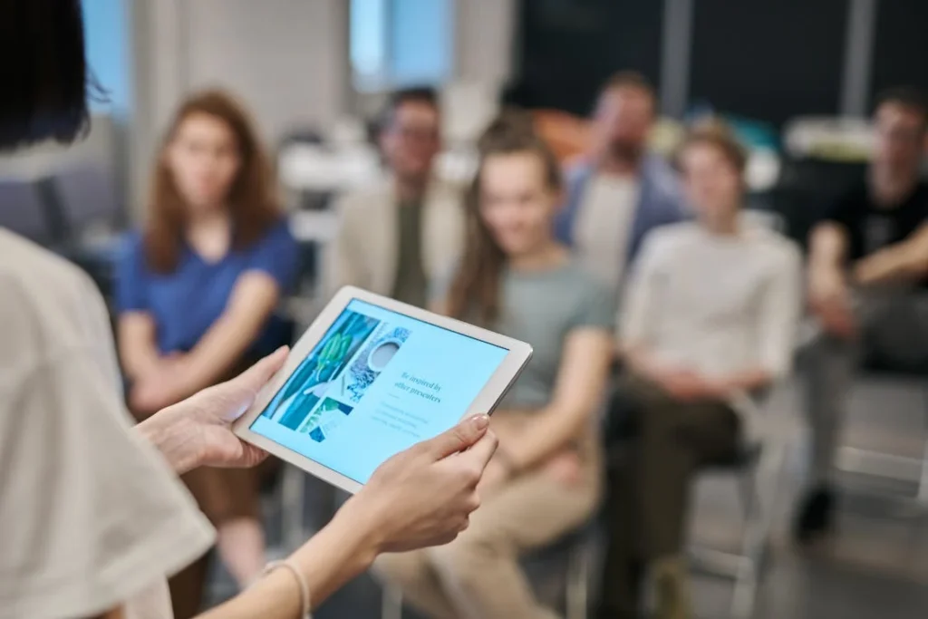 As India moves toward a digital economy, access to online services, education, and employment opportunities has become increasingly important.