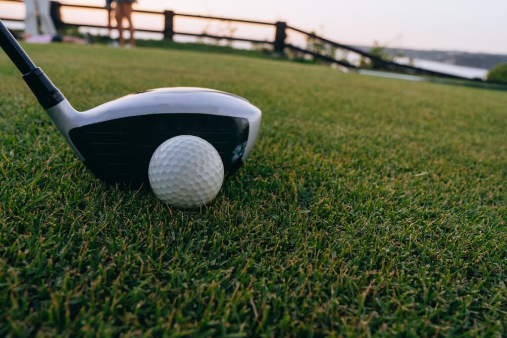Golfers with prosthetics are not just playing for fun—they are competing at high levels, proving that limb loss is not a limitation. Over the years, adaptive golf tournaments have grown, offering players the chance to test their skills against others with similar experiences.