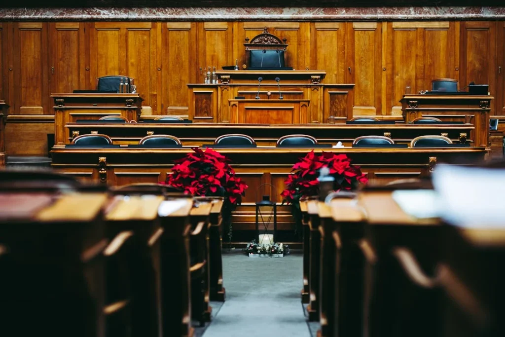 Once a complaint is filed, understanding the legal proceedings can help manage expectations. Medical negligence cases follow a structured process, and knowing what to expect at each stage can help victims and their families prepare for the journey ahead.