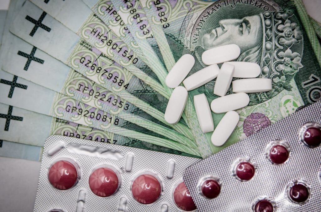 Many amputees rely on medications to manage pain, prevent infections, and control other health conditions that may arise after limb loss. While these medications are often necessary, they can have unintended effects on gut health. Understanding how different medications impact the gut microbiome can help amputees take proactive steps to protect their digestive health while still benefiting from necessary treatments.