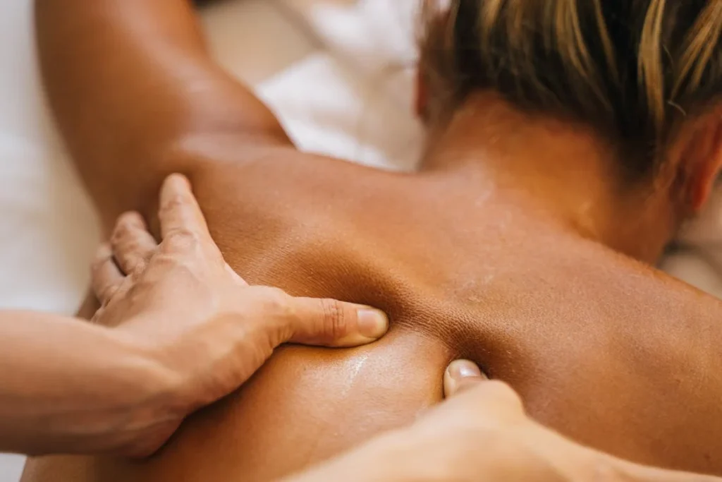 If you’ve never massaged your residual limb before, the idea can feel strange or even uncomfortable. That’s okay. In the beginning, it’s normal to feel unsure about touching the area, especially if there’s still tenderness or emotional sensitivity. Start slow. The goal isn’t to get it “perfect”—it’s simply to connect with your body again, one gentle step at a time.