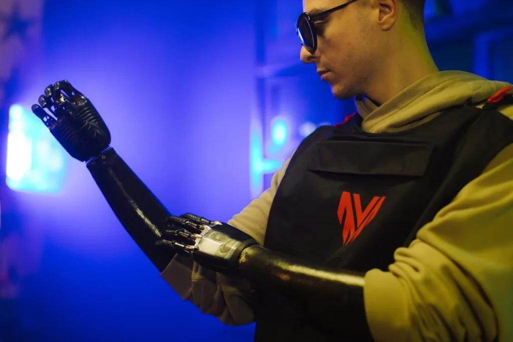 Starting the process of getting a bionic hand can feel overwhelming. We understand. There are questions. There are doubts. You may wonder if it’s too expensive, too complicated, or too far out of reach.