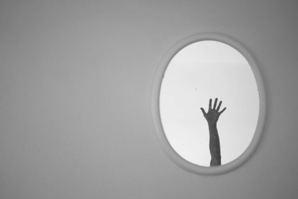 How Mirror Therapy Helps Train the Brain for Bionic Limb Use